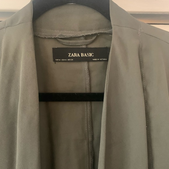 Zara basic green jacket - Picture 2 of 4
